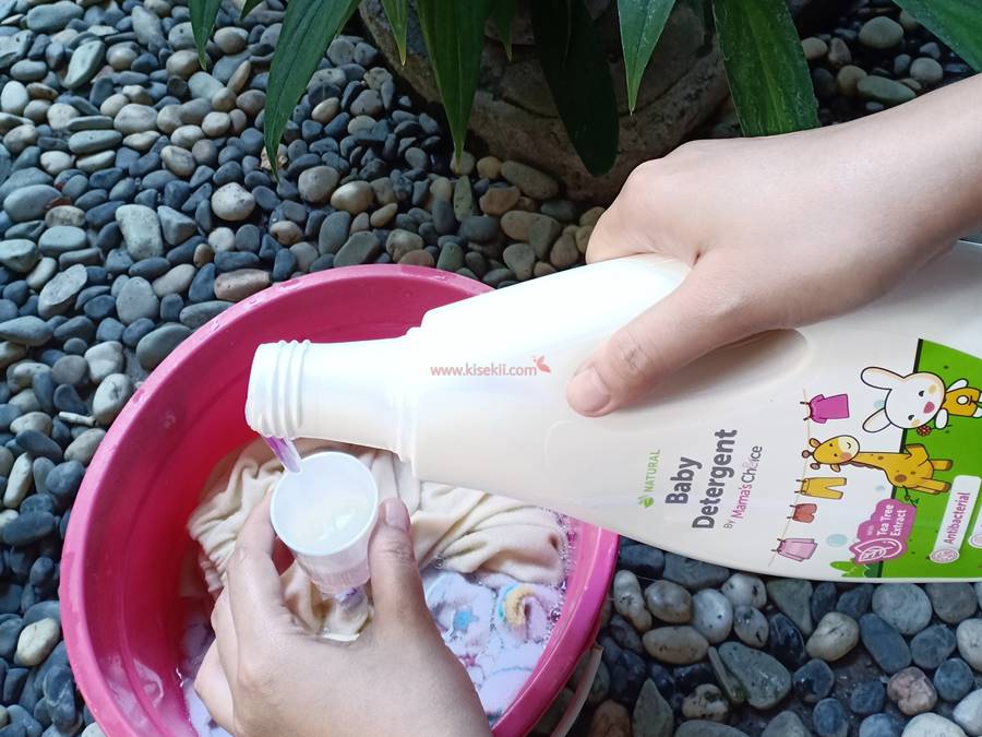 tips-mencuci-pakaian-bayi-agar-awet